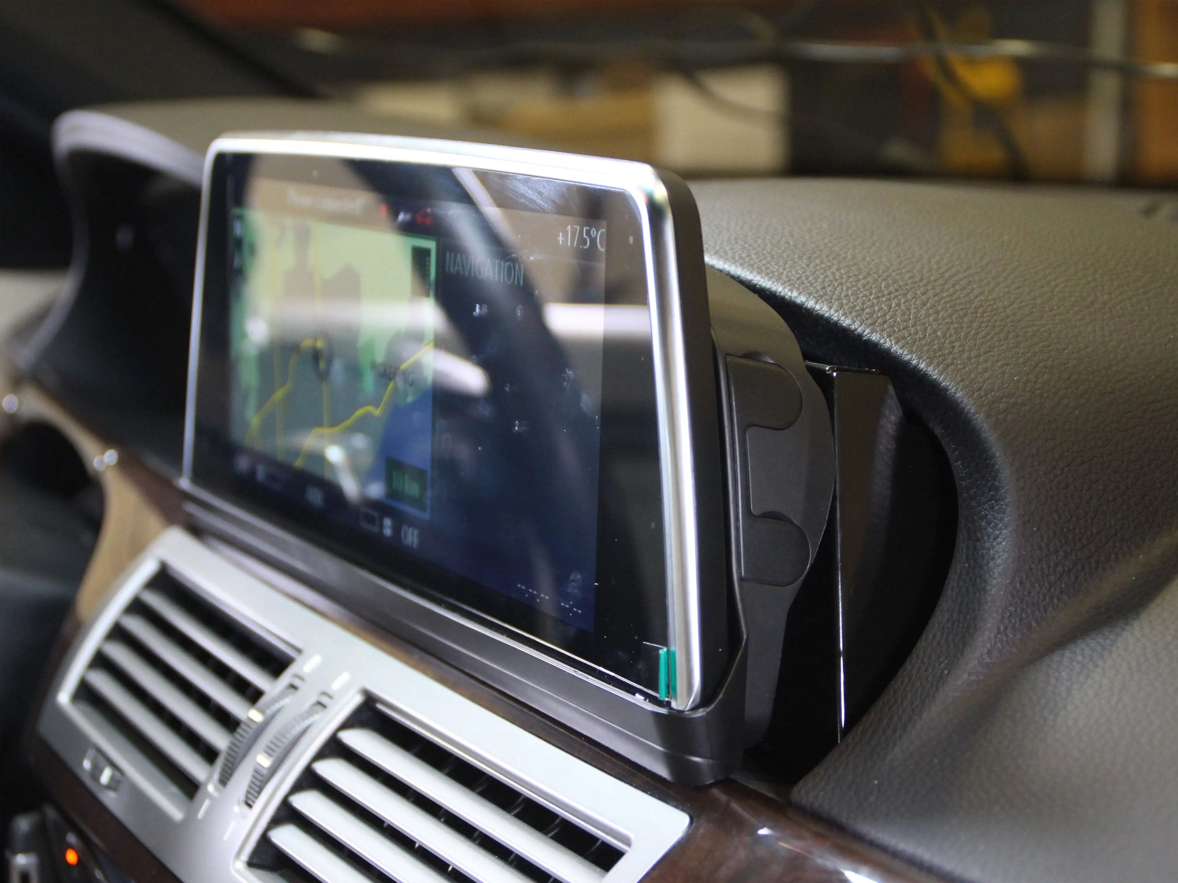 BMW Android Screen for 7 Series | CarPlay & Android Auto